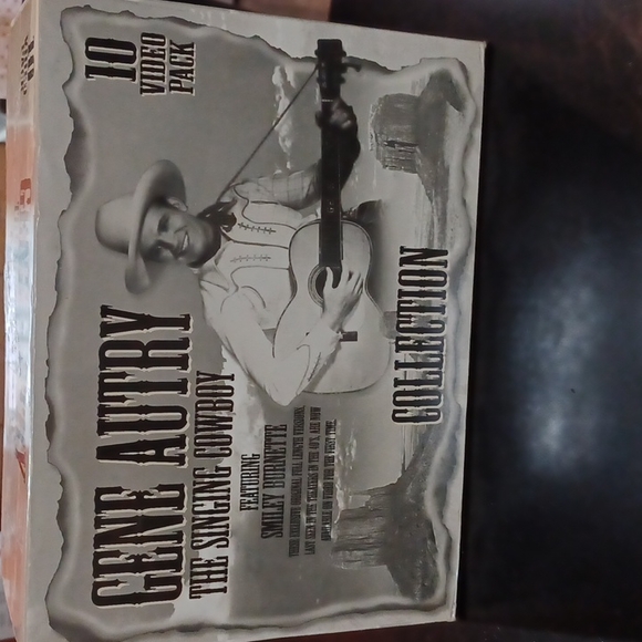 ,GENE AUTRY  THE SINGING  COWBOY 10 VHS VIDEO PACK - Picture 1 of 7